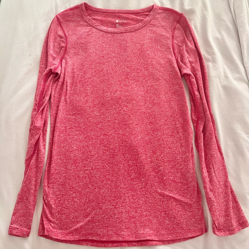 long sleeve workout shirt